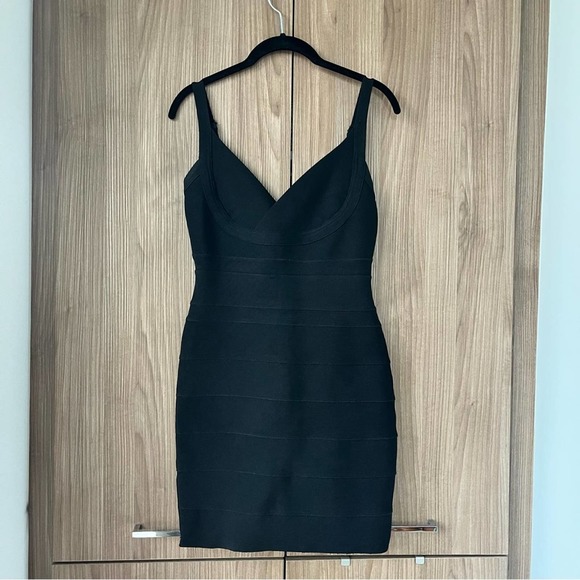 Babaton Dresses & Skirts - Ten by Babaton Mason Black Bandage Dress Size M